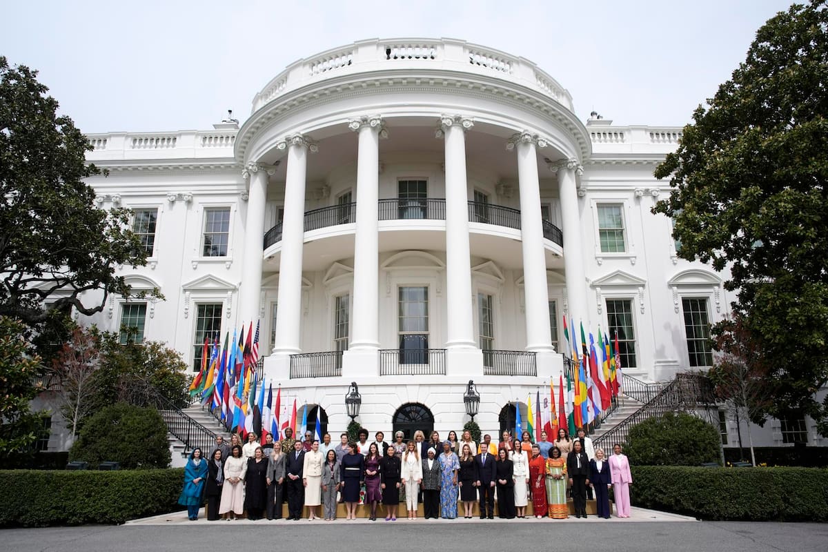 Melania Trump encabezó cumbre de Educación y Tecnología en la Casa Blanca.