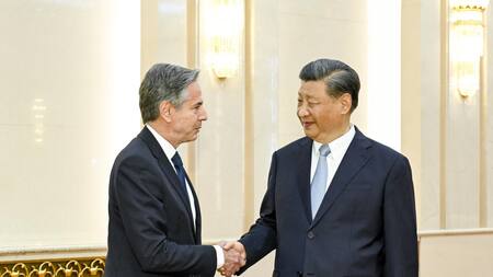 Blinken y Xi Jinping. Foto: EFE.