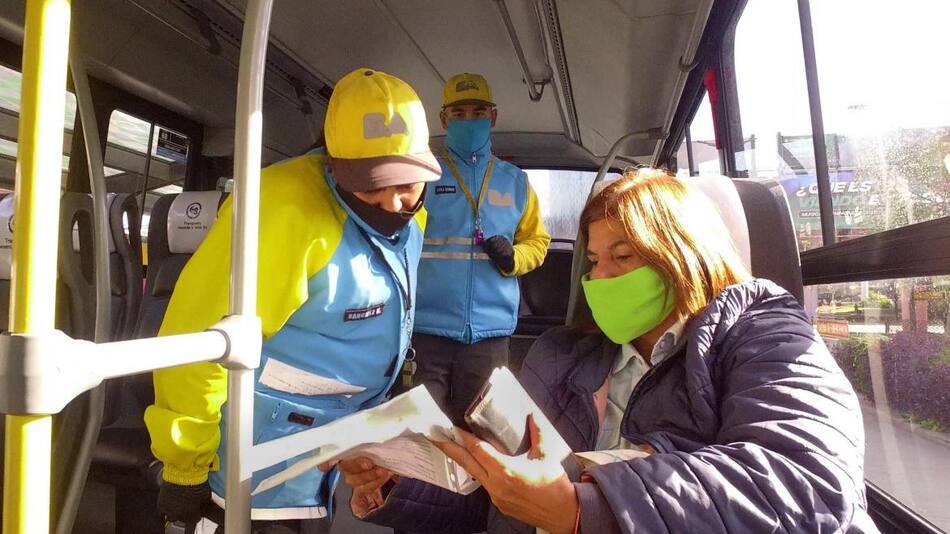 Coronavirus en Argentina, controles en CABA en el uso del transporte público, NA