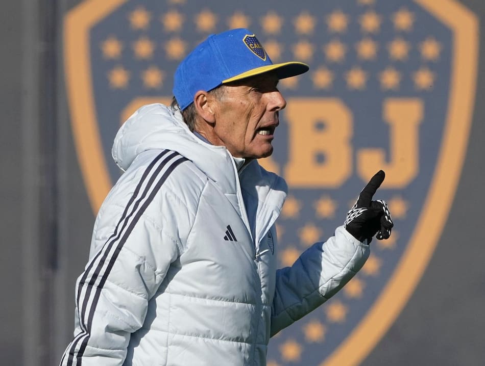 Miguel Ángel Russo en el entrenamiento de Boca.