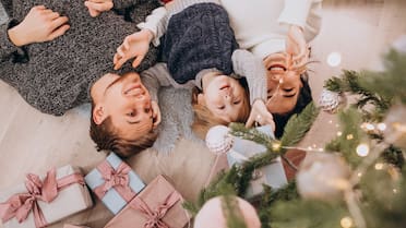 Energía renovada y sorpresas cósmicas: los 5 signos que vivirán una Navidad 2025 única