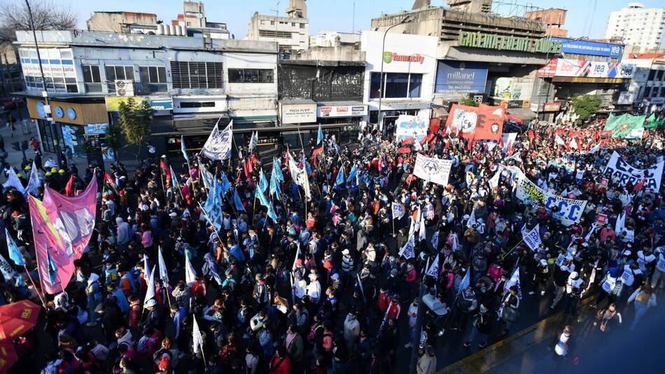 Movimientos sociales, organizaciones sociales, marchas, NA