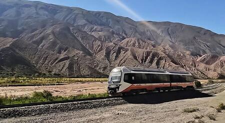 El Tren Solar recorre la Quebrada de Humahuaca con fines turísticos. Foto: NA.