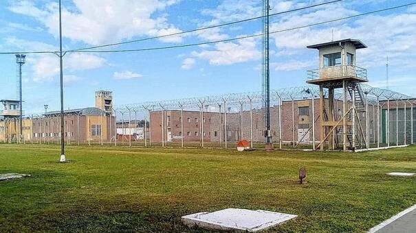 Recapturaron a tres de los ocho presos que se fugaron del penal de Piñero en Santa Fe