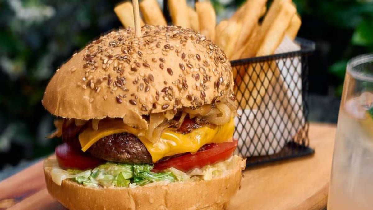 Qué local de hamburguesas cerró todos sus locales.
