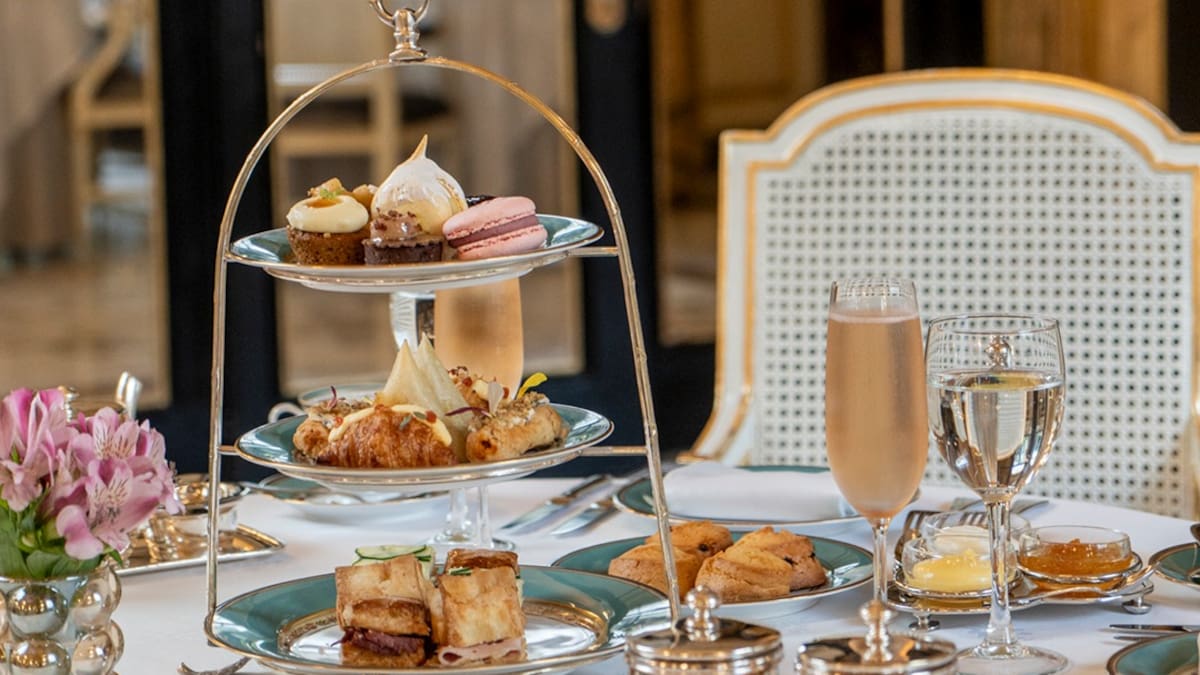 Cuánto cuesta el brunch libre del Alvear Palace y qué incluye la experiencia
