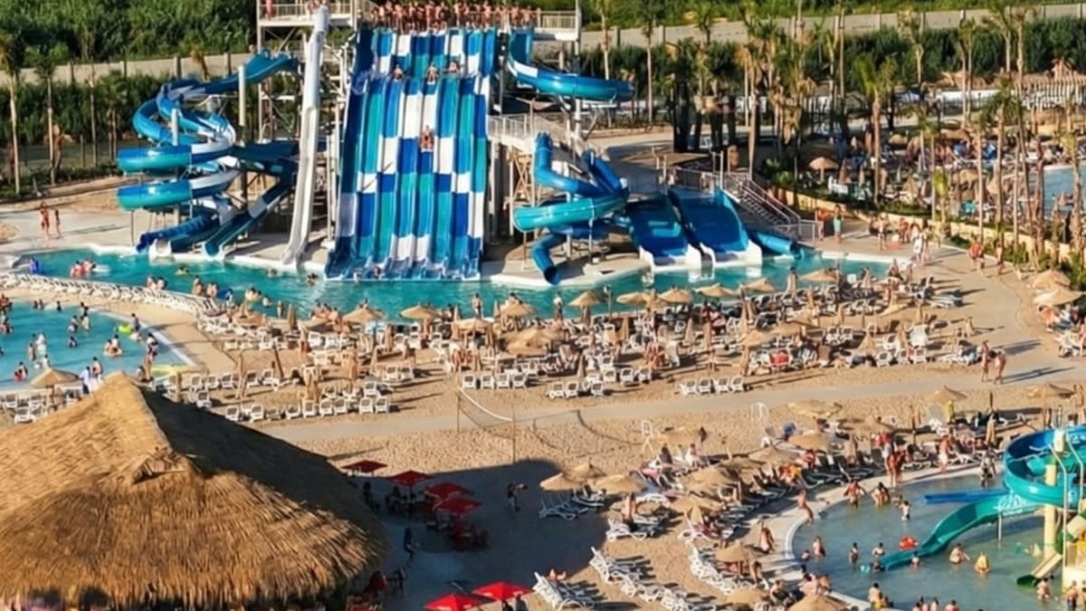 Infinito Water Park.