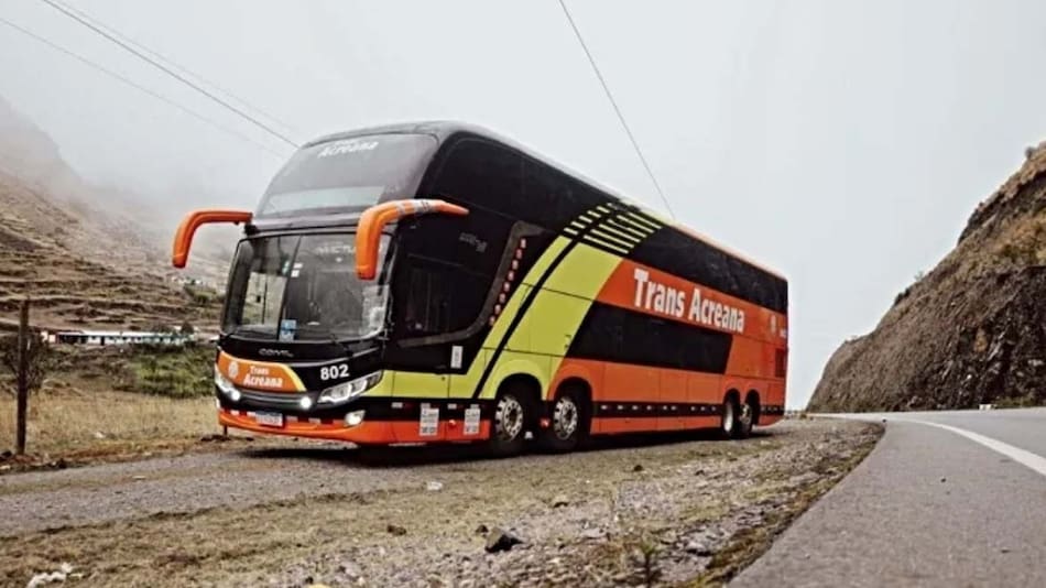 El colectivo que rompe records con el recorrido más largo. Fuente: Facebook Trans Acreana