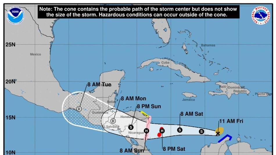 Imagen paso huracán Julia Foto EFE y Oficina Nacional de Administración Oceánica y Atmosférica de Estados Unidos (NOAA) a través del Centro Nacional de Huracanes (NHC)