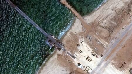 Muelle de ayuda humanitaria creado por EEUU en Gaza. Foto: Reuters