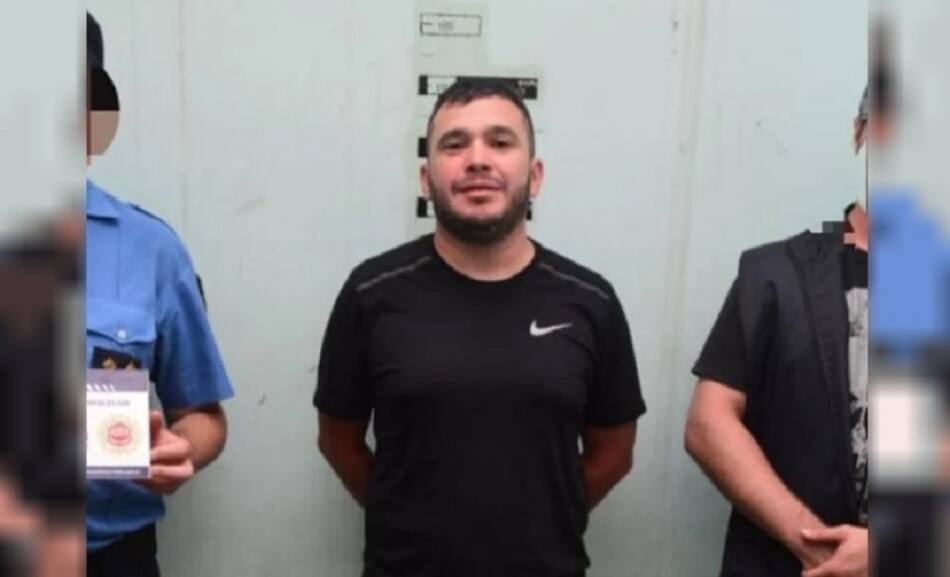 Esteban Lindor Alvarado. NA