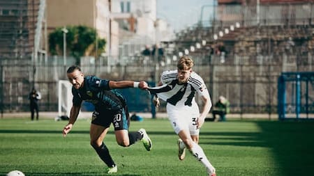 Un futbolista argentino fue atacado en Italia. Foto: Instagram @latinacalcio1932official