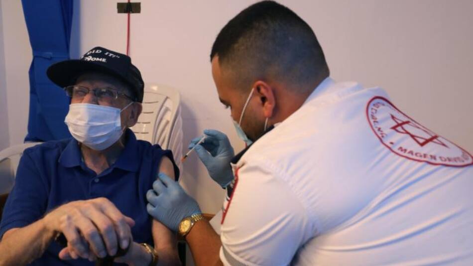 Israel, vacunación, foto NA