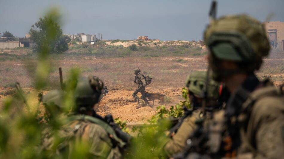 Soldados israelíes en la Franja de Gaza; guerra Israel-Hamás: Foto: X @idfonline