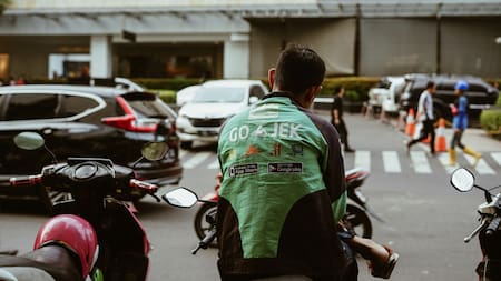 Licencia de conducir moto. Foto: Unsplash