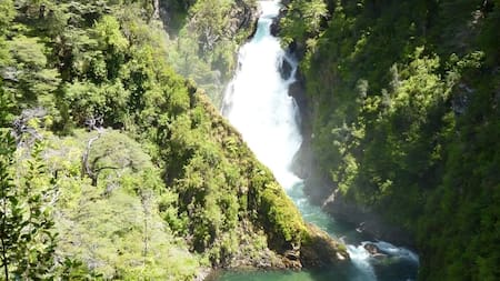 La Cascada Chachín se ubica dentro del Parque Nacional Lanín. Foto: San Martín de los Andes.