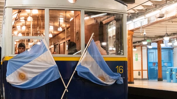 Un viaje subterráneo al ayer en “Las Brujas”: la historia de un clásico de la Línea A que vuelve en la Noche de los Museos