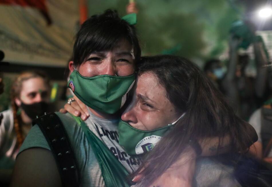 Aborto Legal ya es Ley en Argentina, un día histórico, en fotos, REUTERS