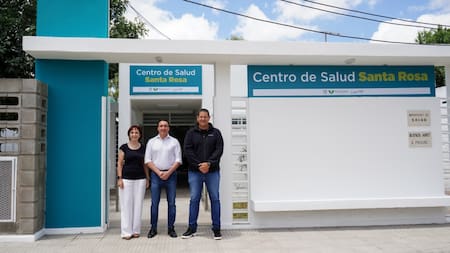 Obras en el Centro de Salud de Santa Rosa en Florencio Varea. Foto: Prensa.