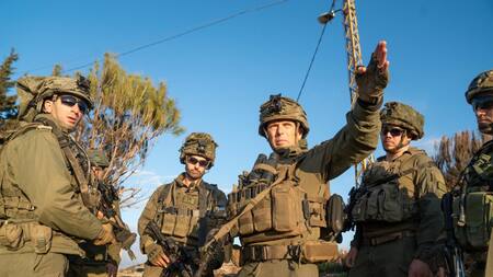 Soldados israelíes en la Franja de Gaza; guerra Israel-Hamás: Foto: X @idfonline