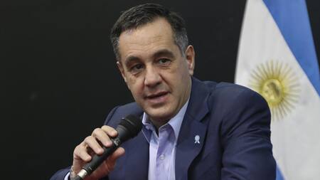 Alejandro Finocchiaro, ministro de Educación (NA)