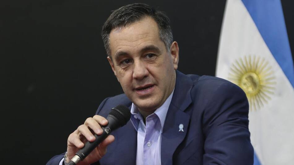 Alejandro Finocchiaro, ministro de Educación (NA)