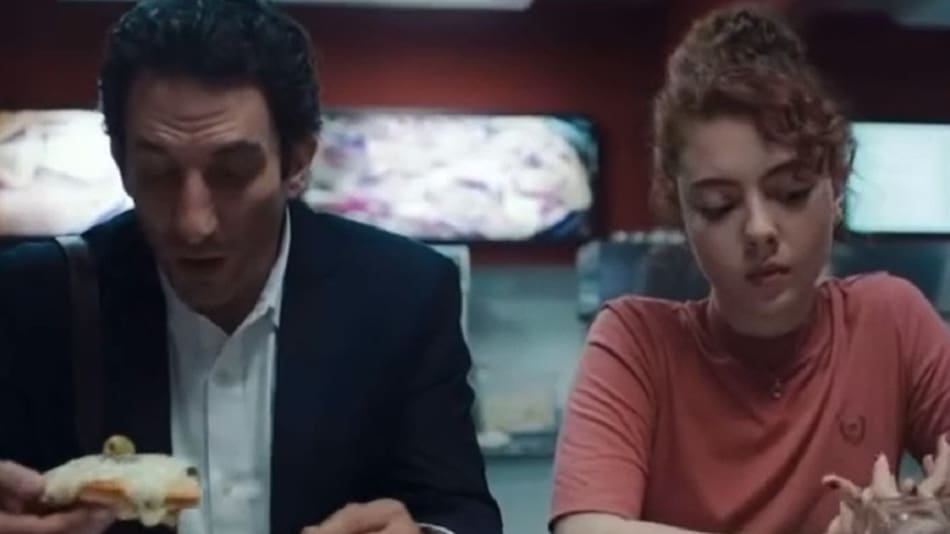 Juan Minujín en Atrapados