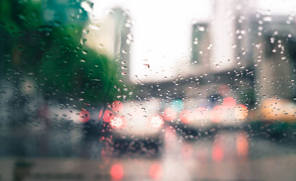 Lluvias en la Ciudad. Foto: Freepik