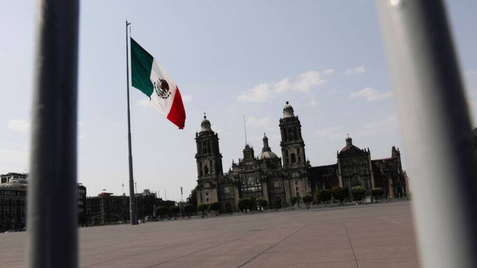 Bandera de México. Foto: Reuters.