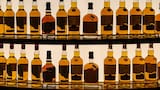 Los aranceles de Donald Trump causan una profunda crisis en la producción y venta del whisky escocés