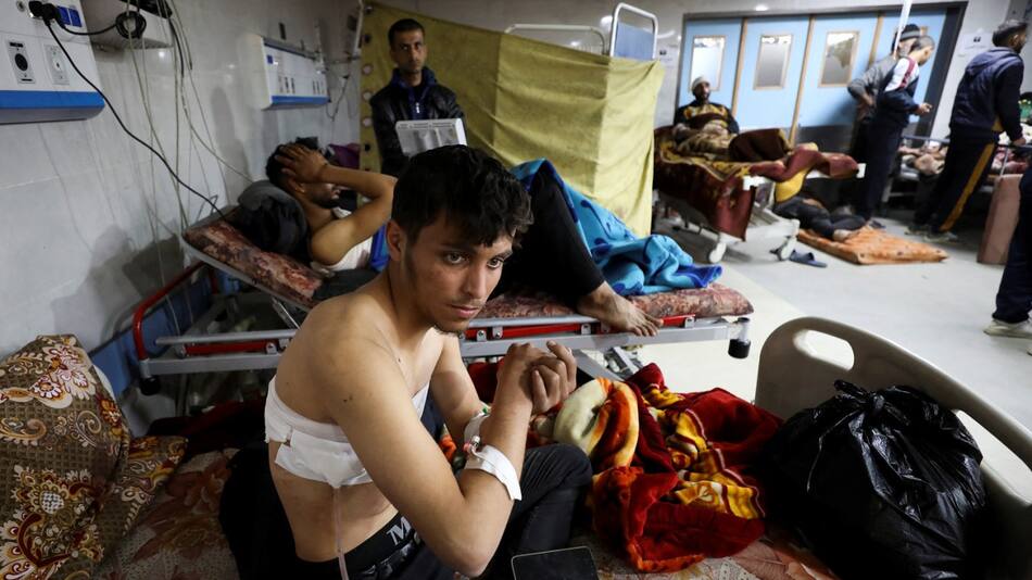 Palestinos heridos; Guerra Israel-Hamás. Foto: Reuters