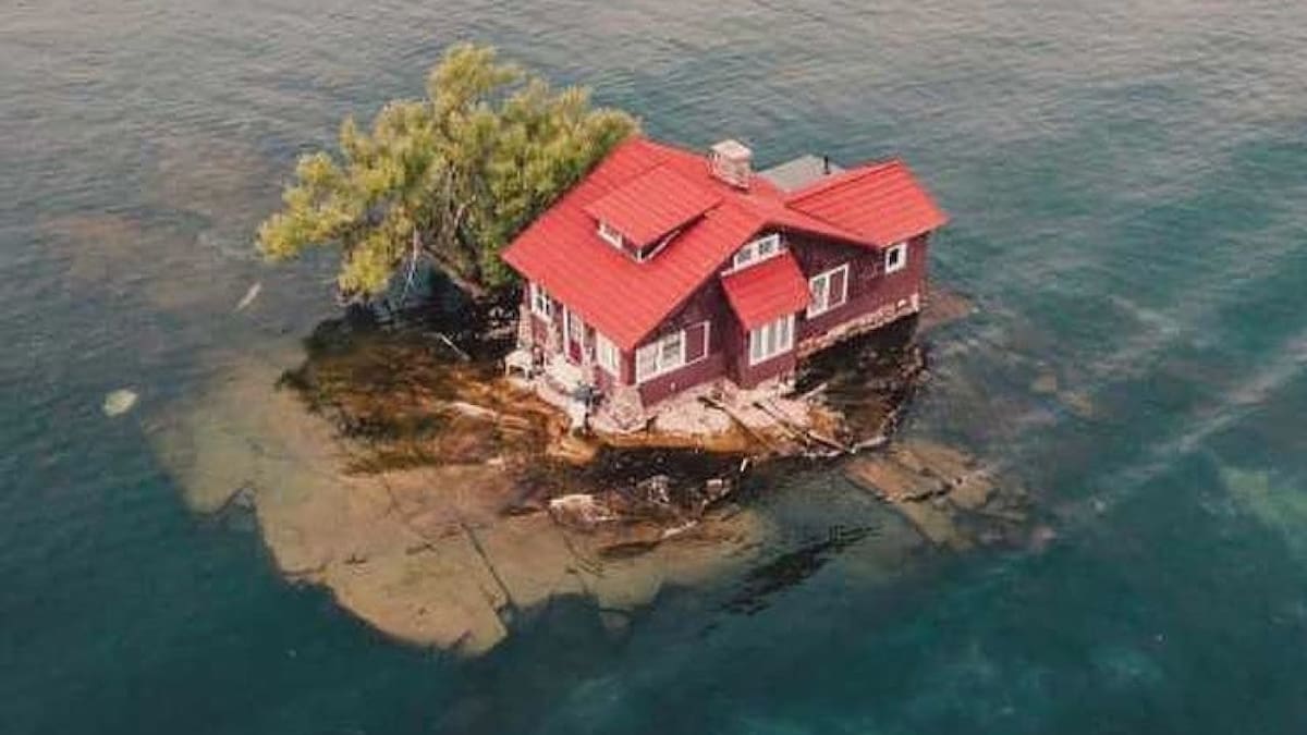 La curiosa historia de la isla Just Room Enough