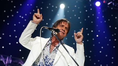 Roberto Carlos lo logró: ya tiene un millón de amigos