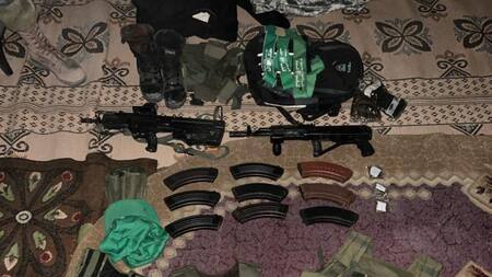 Las armas de Hamas halladas en una guardería de Gaza. Foto: X @FDIonline.
