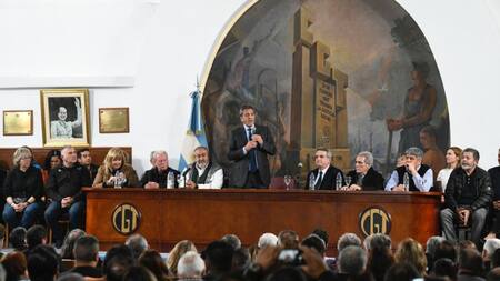 Sergio Massa en la CGT. Foto: prensa