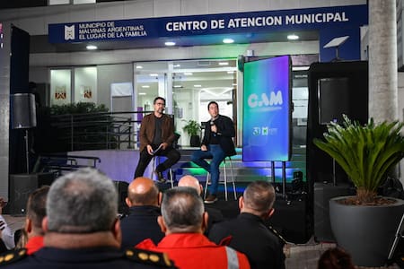 Centro de Atención Municipal de Malvinas Argentinas: inteligencia artificial, tecnología y servicios al alcance de las familias