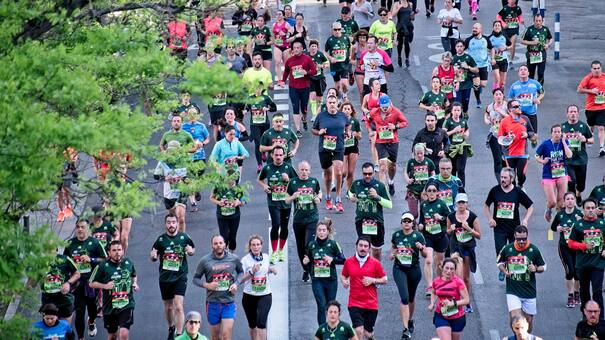 El secreto de la longevidad: una mujer de 82 años reveló cuál fue su secreto para correr una maratón