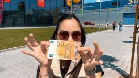 Argentinos demostraron qué pueden comprar con 50 euros en España. Foto: captura de pantalla.