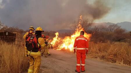 Alerta por posibles incendios forestales en Córdoba. Foto: NA.