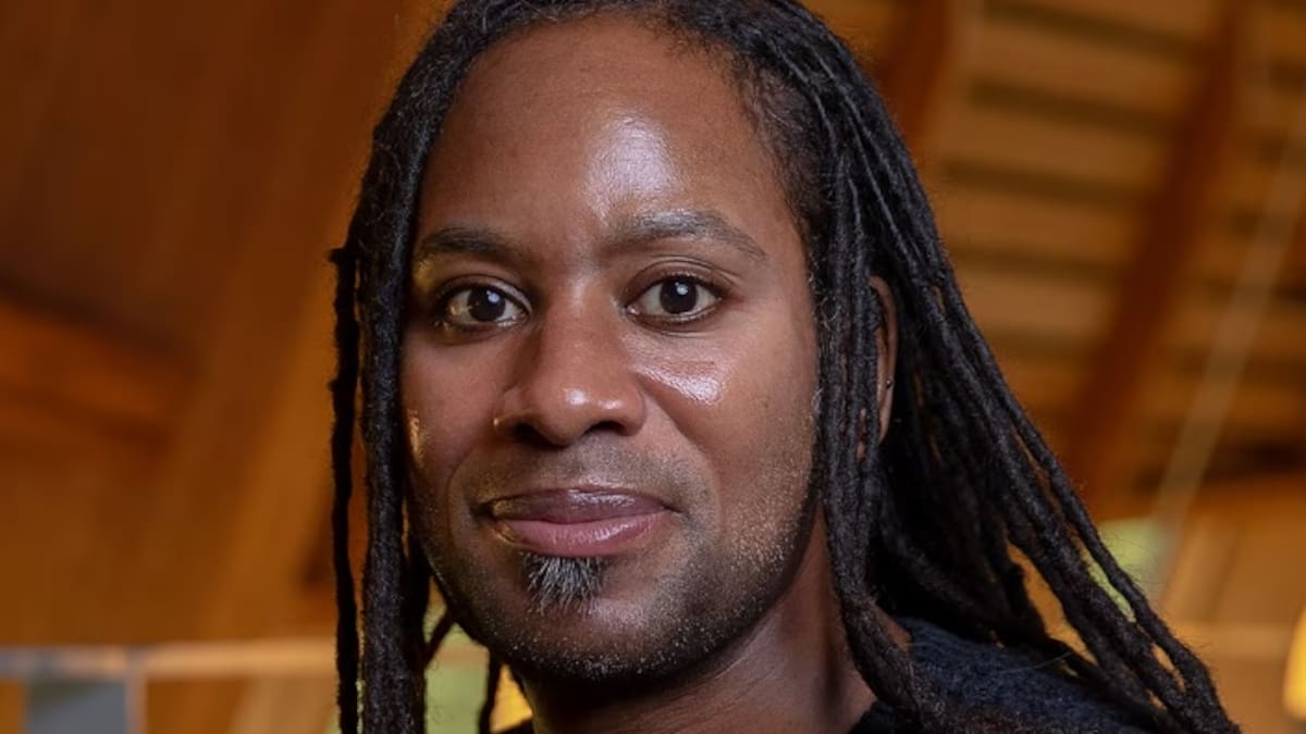 Jason Arday, profesor de Cambridge acusado de plagio.