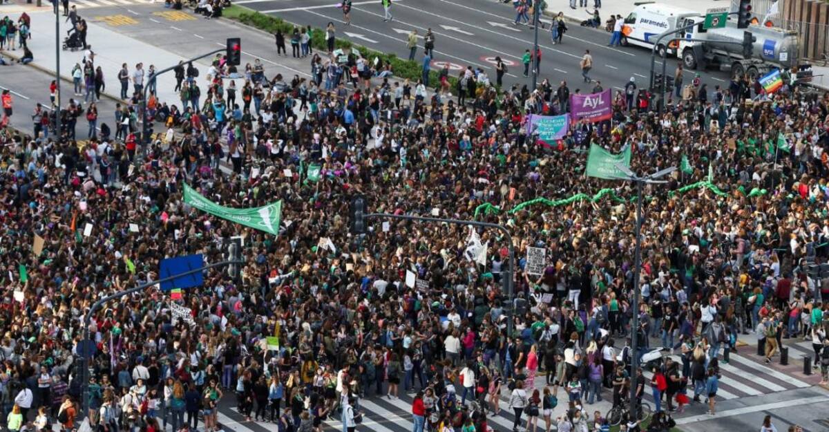 Día de la Mujer - Marcha en Argentina #8M (Reuters)
