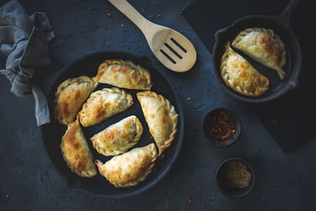 Empanadas; comida. Foto: Unsplash.