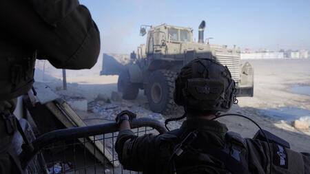 El uso de la inteligencia artificial en el campo militar. Foto: EFE.