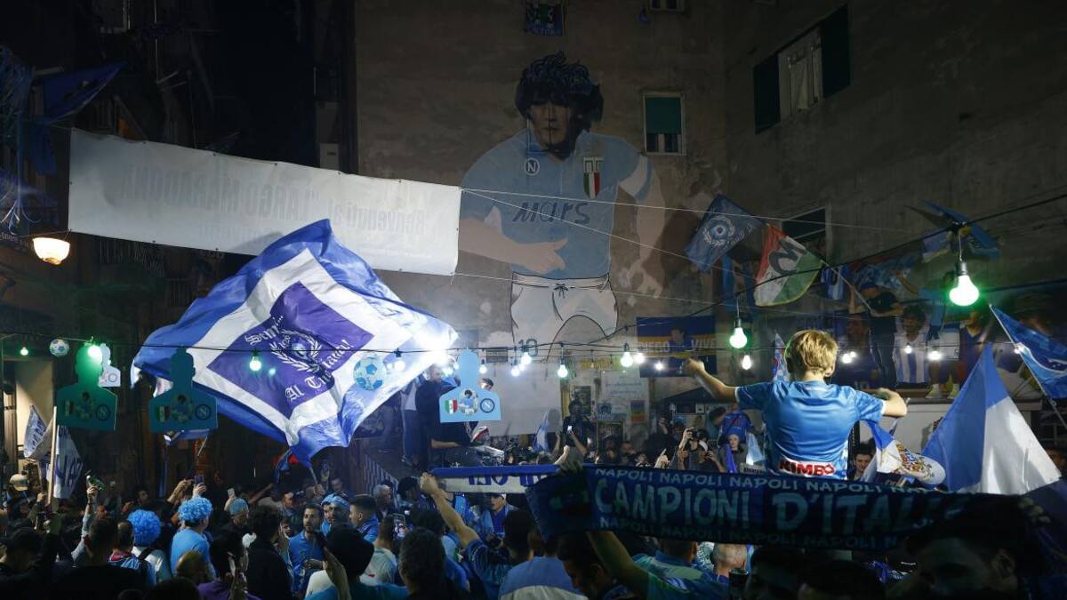 Festejo del Napoli ante el Udinese por la Serie A. Foto: REUTERS.