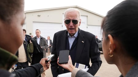 Joe Biden ante la prensa. Foto: REUTERS.