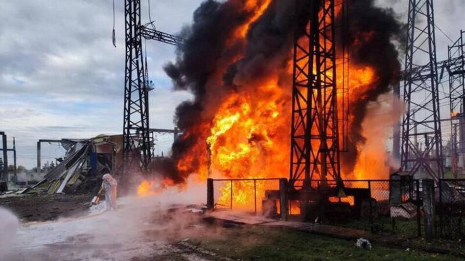 Incendio en una central eléctrica ucraniana_Reuters