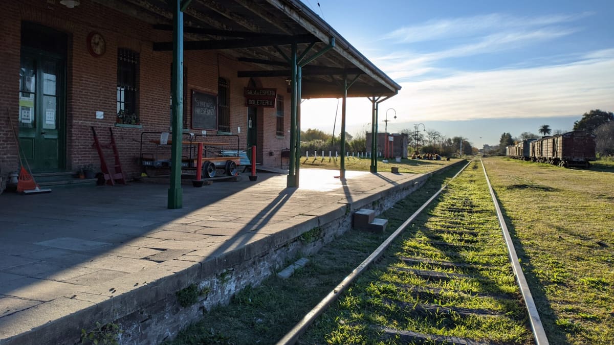 Tiene campo, gastronomía casera y calles tranquilas: el pueblo escondido que es ideal para visitar un fin de semana, a unos 120 km de CABA.