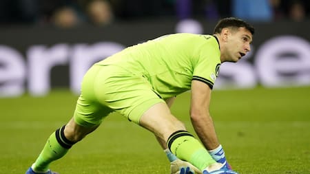 Dibu Martínez, Aston Villa. Foto: EFE