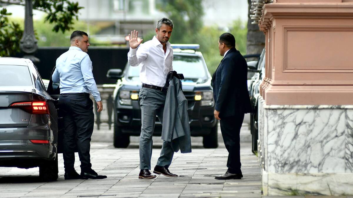 El presidente de la Cámara de Diputados fue parte de la reunión de la mesa política.