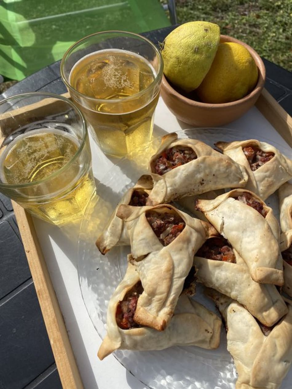 Las clásicas empanadas árabes o